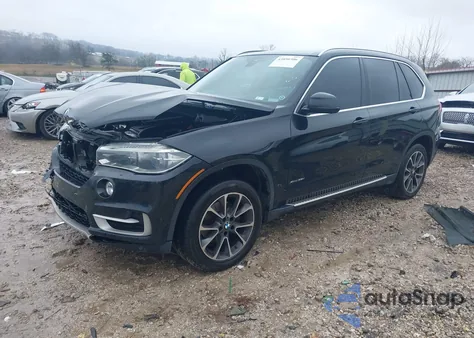 2015 BMW X5 xDrive35I z USA, uszkodzony, nr VIN 5UXKR0C56F0P16124